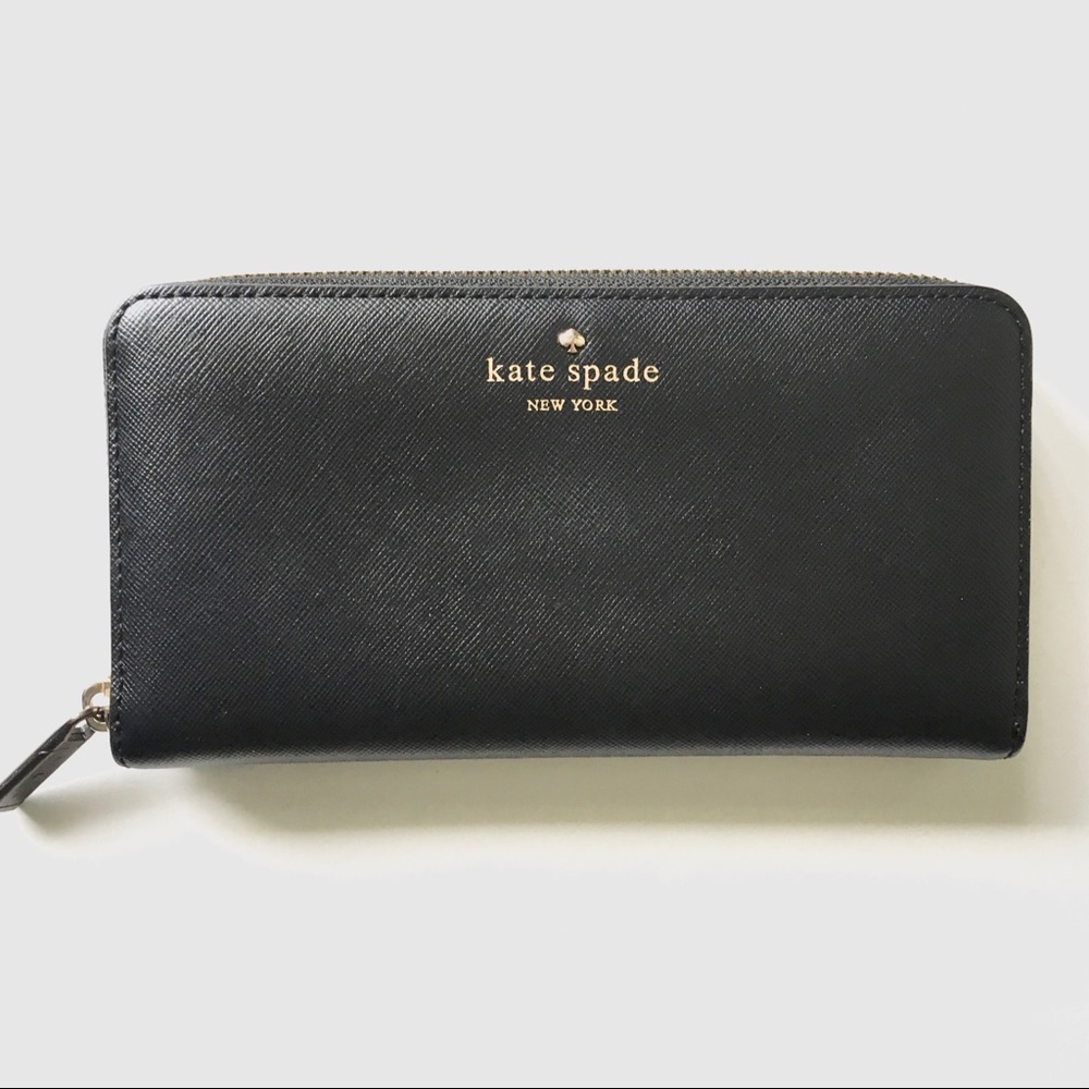 SOLD - Kate Spade Saffiano Leather Zip Wallet